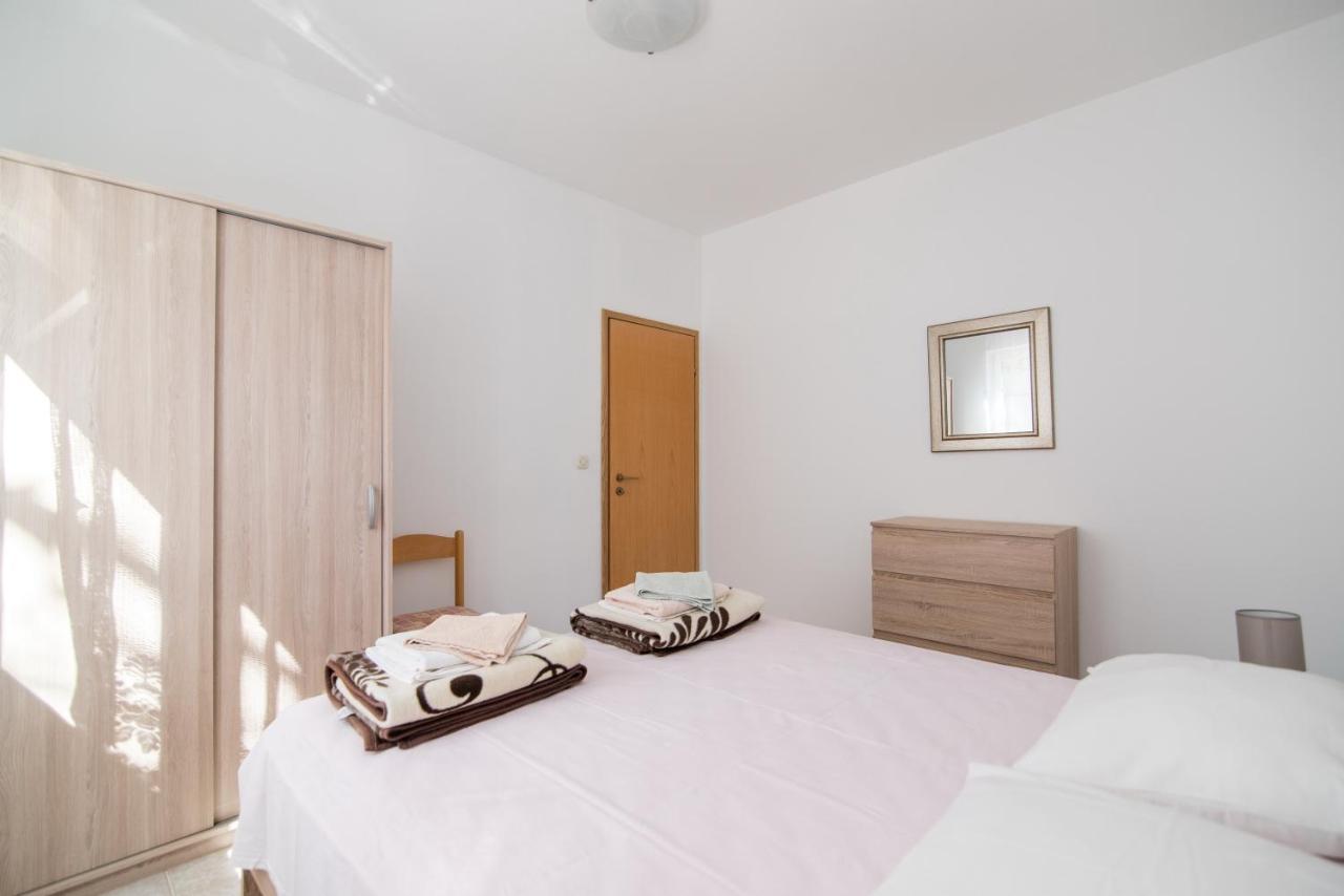 Apartments Pinija スペタル エクステリア 写真