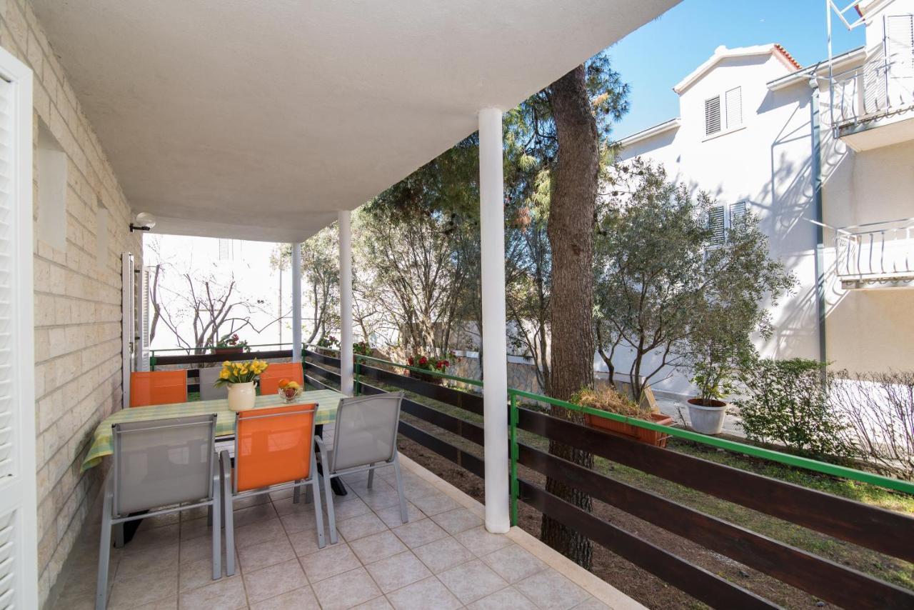 Apartments Pinija スペタル エクステリア 写真